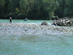 

Fly Fishing the Skagit River